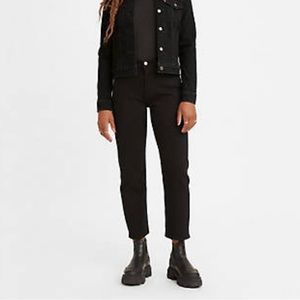Levi’s Wedgie Straight Jean